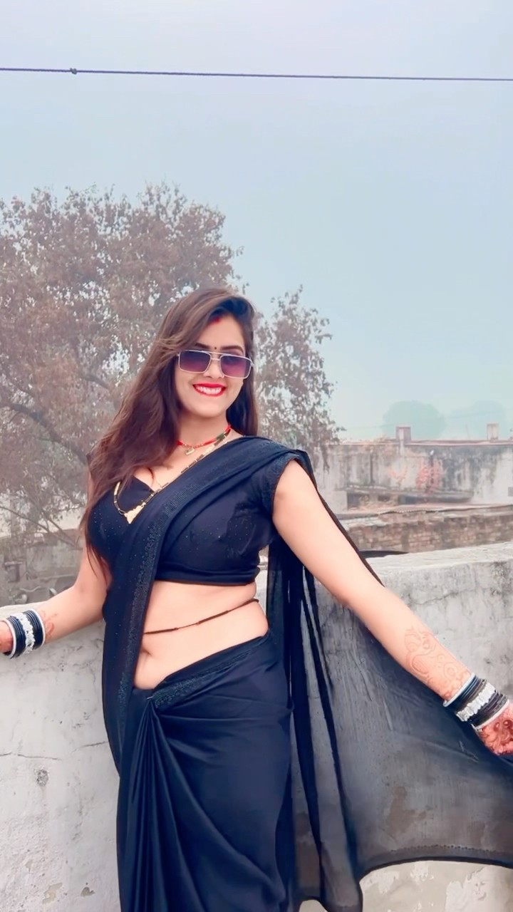 चोरी चोरी  ताकना यो तेरा #shorts #meenu #trending #trendingshorts #ytshorts