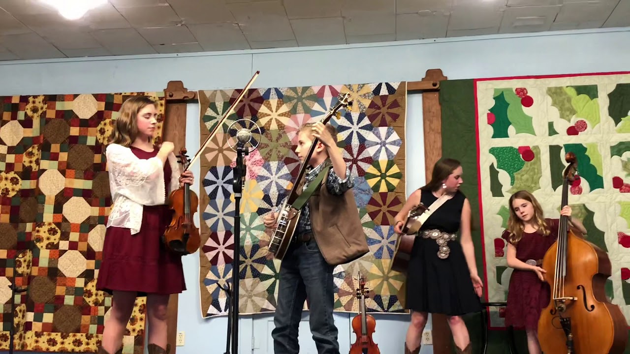 Dueling Banjos YouTube