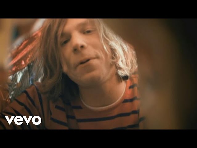 CAGE THE ELEPHANT - SHAKE ME DOWN