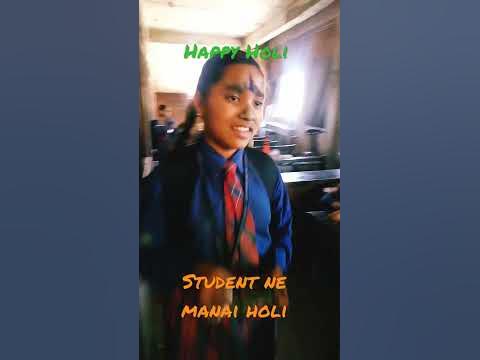 holi me sbne mujhe rang lagane me toch kiya