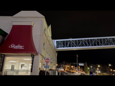 SKYLINE  HOTEL AND WATERPARK, NIAGARA FALLS