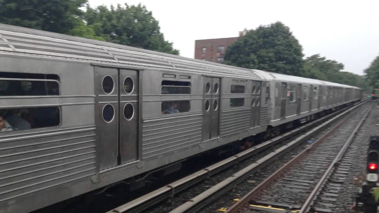 TOMM passing Neck Road (BMT 100 Celebration)