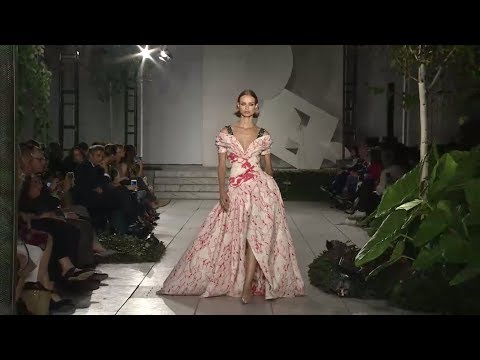 Spring 2018 Fashion Show | Carolina Herrera New York
