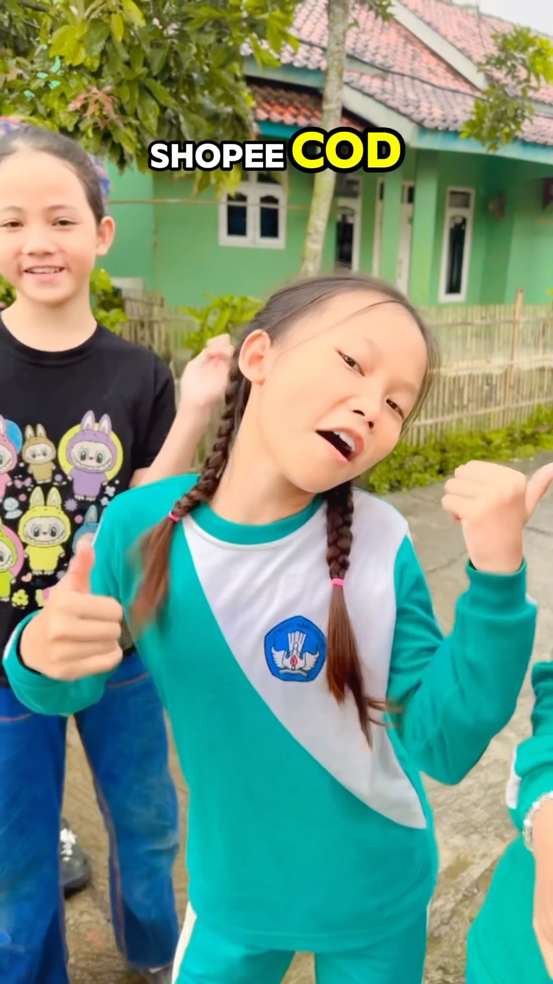 Nyanyi Lagu Shopee COD? #nyanyi #lagu #laguanak #shopee