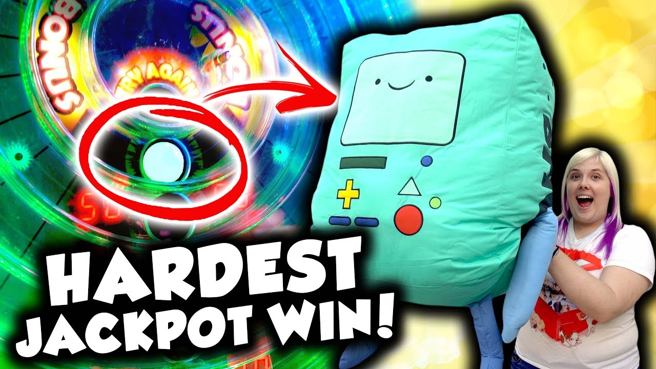 We won the HARDEST jackpot on Double Ticket Tuesday at the arcade!