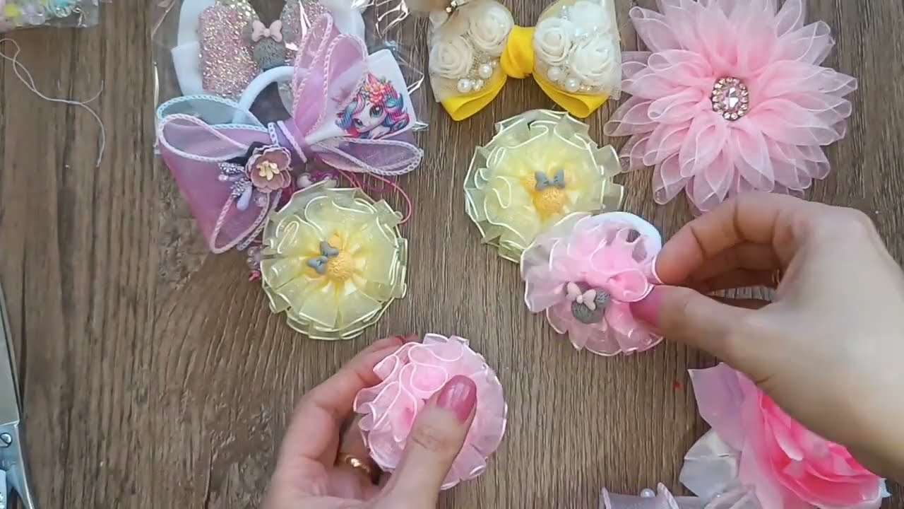 Весенние и цветные бантики. Давайте поболтаем.