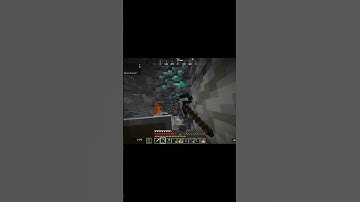 Found diamonds in new server series #minecraft #gaming #adventure #fypシ #mojang #fyp #diamond #cave