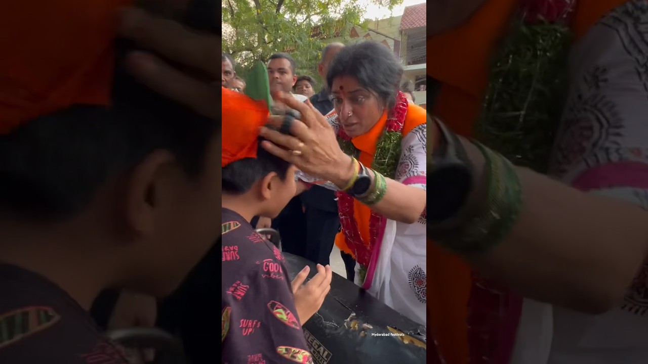 BJP MP Candidate Madhavi Latha at Door to Door campaign in Dilsukhnagar 