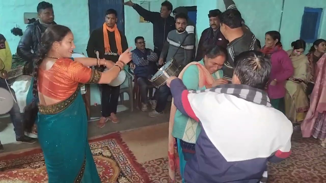 असलोट में संजय मिलन बैण्ड खेतू  