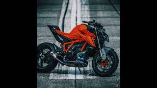 The KTM Duke 1390 🥵 With a near 1:1 power-to-weight ratio, a power output of 190 Hp