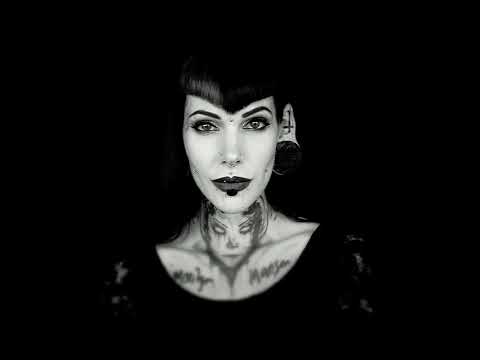 Sandy, Tattoo-Artist | Menschen wie du und ich