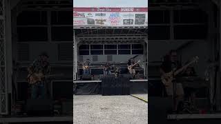 Slow Rollin Low at the Haute Hops and Vines