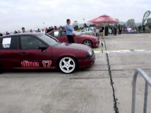 Azg Opel Vectra 2.0 16v Vs Bmw 325 24v.AVI
