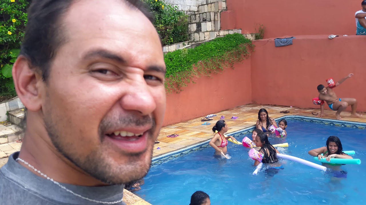 Diversão Na Piscina Youtube