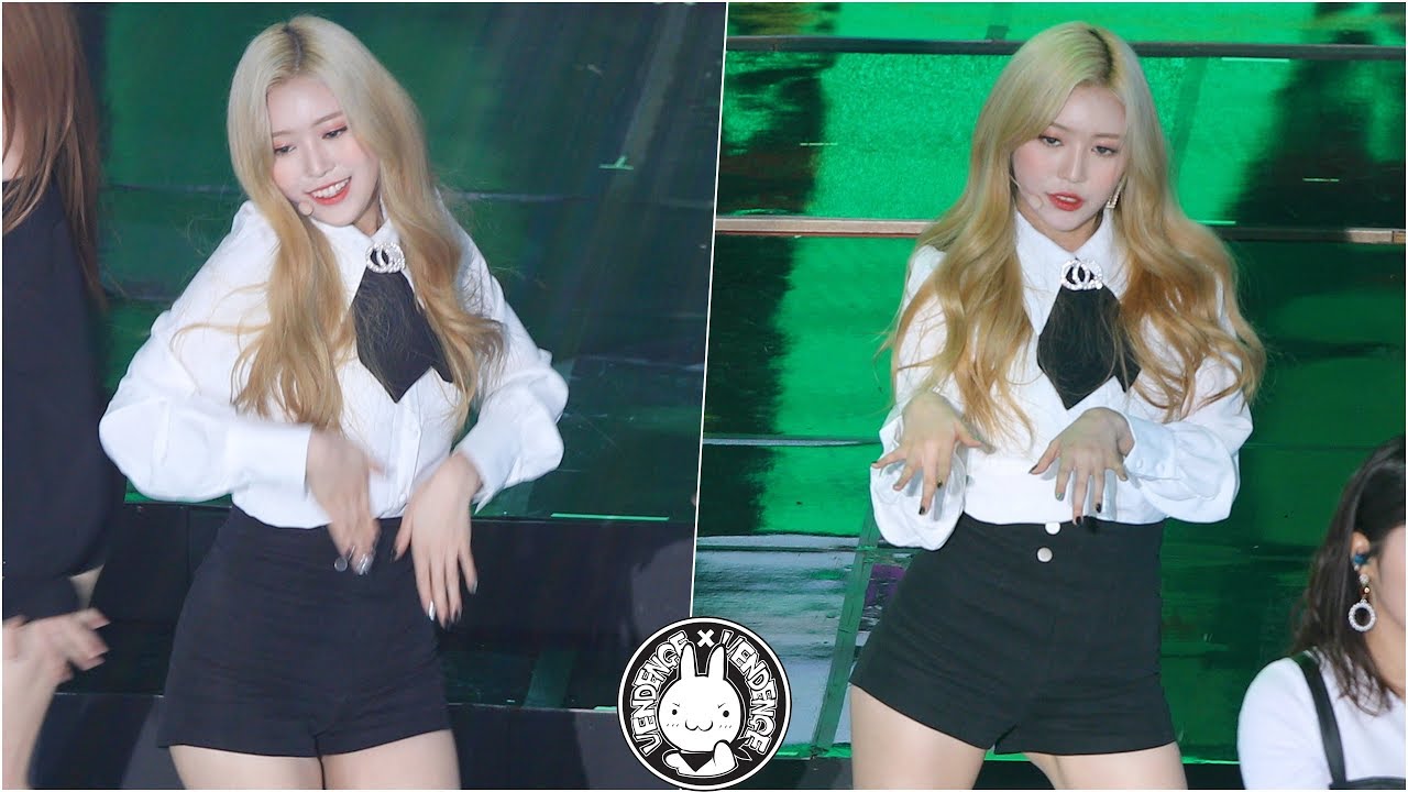 190123 모모랜드 제인 직캠 '뿜뿜(BBoom Bboom)' MOMOLAND(JANE) Fancam @가온차트 어워즈 잠실실내체육관 By 벤뎅이