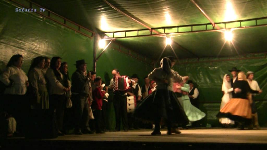 Rancho Folclorico de Olho Marinho, Obidos - Rasteira