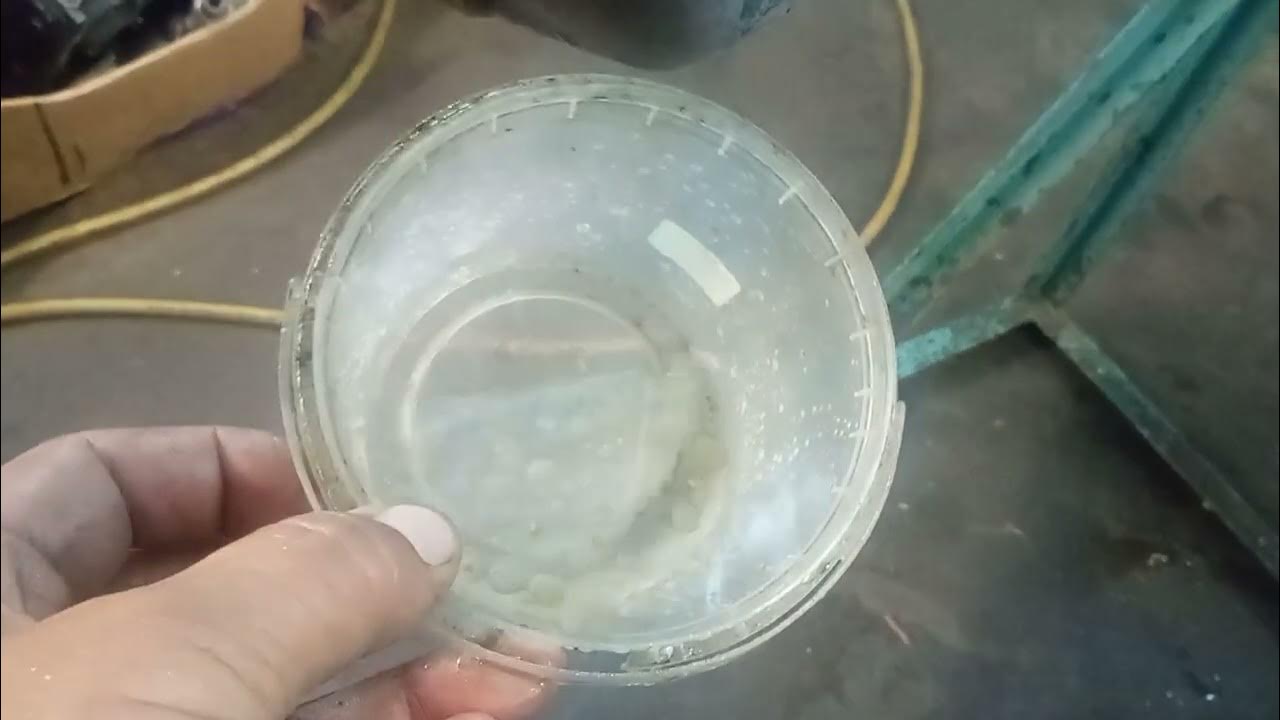 "Лодочное" масло, которое не образует эмульсию? - YouTube