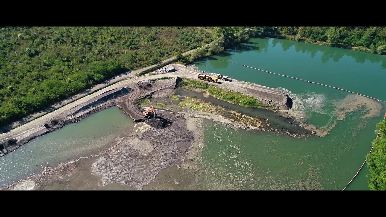 Chantier de restauration du lit de l'Isère en Combe de Savoie