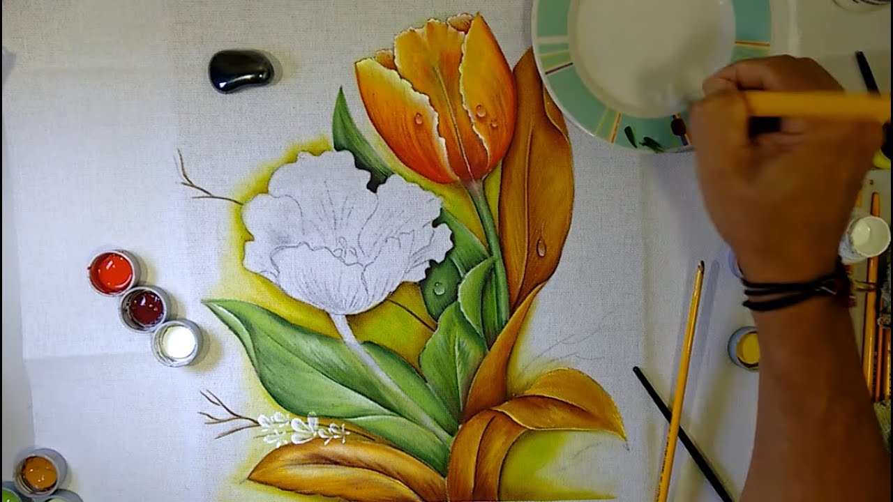 Roberto Ferreira - Como Pintar Tulipas, Folhas e Acabamentos em Tecido da maneira Fácil - Parte 2