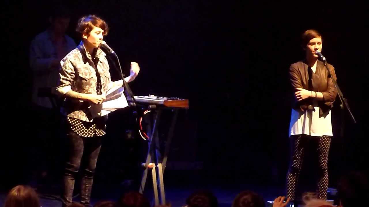 Tegan and Sara - 'Make a photo' for fans (very cute) / Alligator - Bristol - 11th Nov 2012