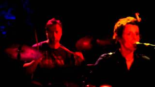 K's CHOICE : Virgin state of mind (live), Le Casino de Paris, Paris, 22 novembre 2010