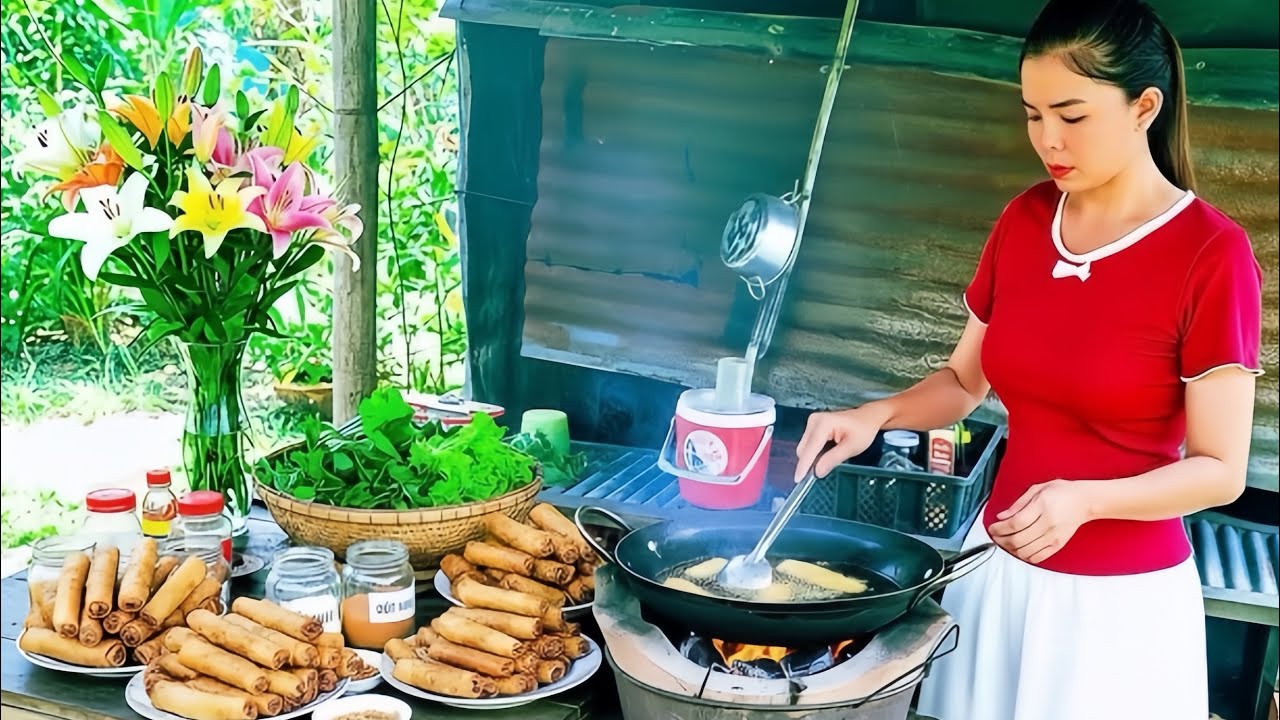 Countryside Life: Crispy Fried Meat Rolls Enjoyed with Family