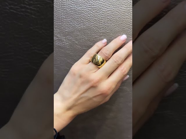 Chanel ring