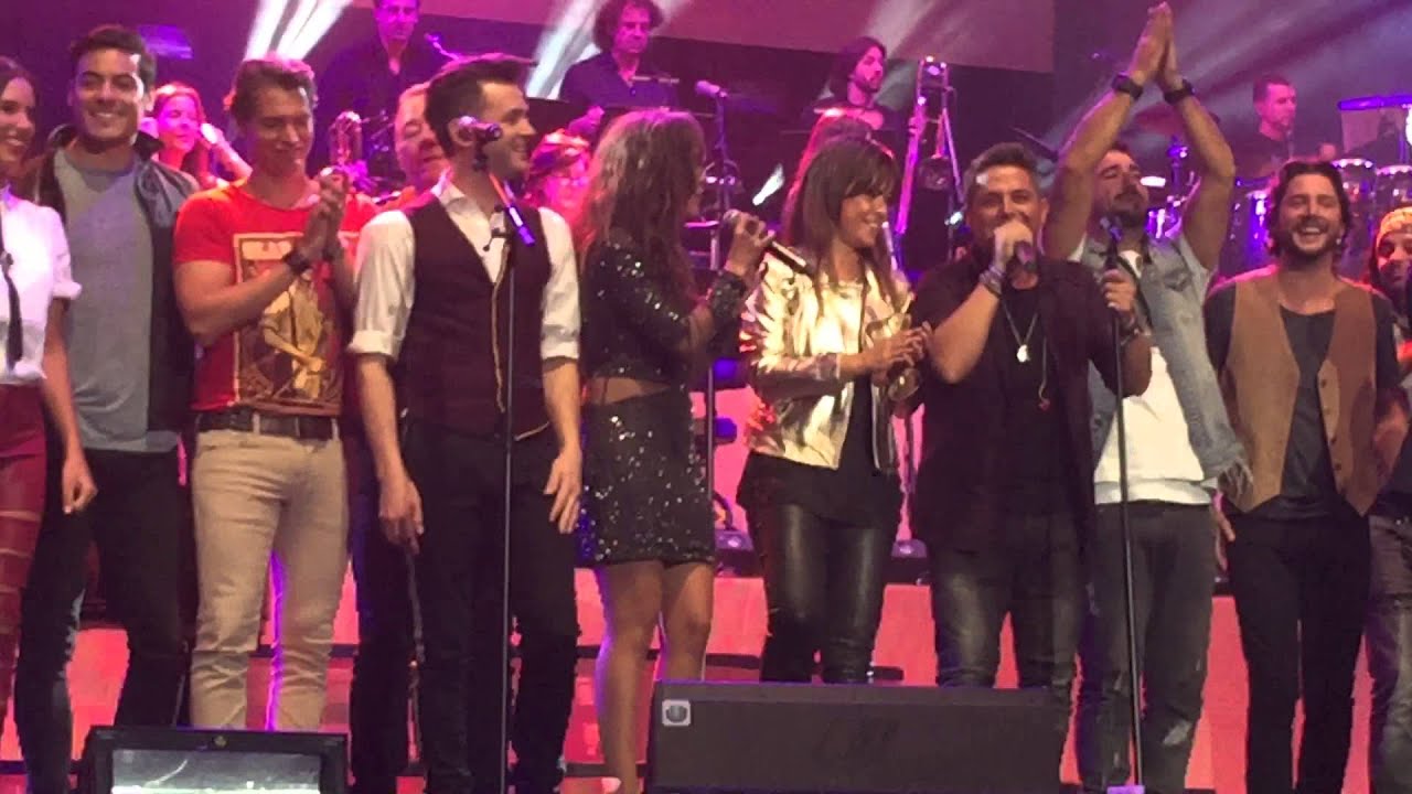 Malú y Vanesa Martin 25 Aniversario Cadena Dial 03/09/15