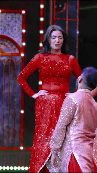 Mahira Khan Hot Dance🔥#mahirakhan #mahirakhandance #humaward #shorts #ytshorts