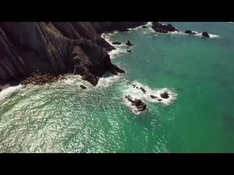 Lady Ocean Painter Deep House