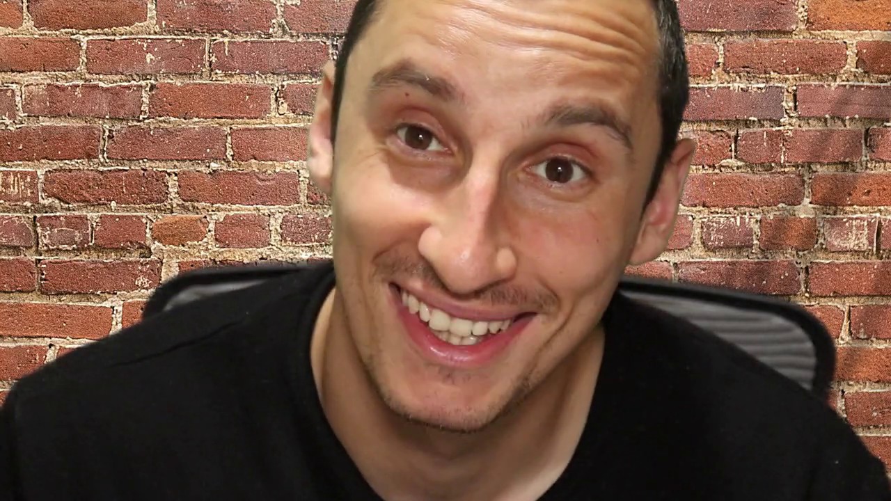 100 עובדות כלליות אסמר דיבור שקט(soft spoken)