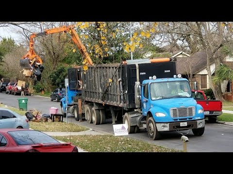 City of Houston Heavy trash pick up - YouTube