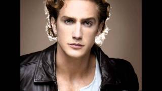 Miniatura de vídeo de ""Gracias Por Tu Amor" COMPLETA (Oficial Album Version) - Eugenio Siller (HQ)"