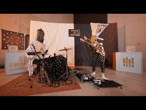 "Angine de Sampa" - (Mashup Gotainer/Angine de Poitrine)