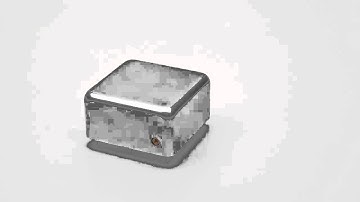 Miniature GPS Disciplined Oscillator