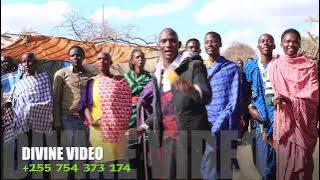 Paulo Lemburis analiiza watu kwa furaha kiteto Ndorokoni..na wimbo wake..angalia mwenyewe