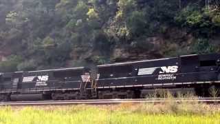 NS Light Engine Move at Horseshoe Curve
