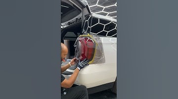 Light smoke LightWrap taillight tint for a nice subtle look. 😎 Conformable & easy to apply.