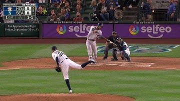 HOU@SEA: Gonzalez smashes a solo homer pad the lead