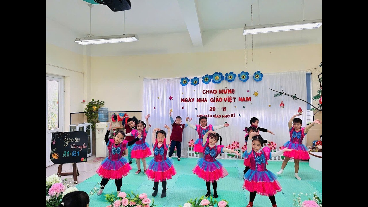 Em yêu trường lớp bạn bè- Hương Trà lớp B1 MN Long Biên A 20/11/2025