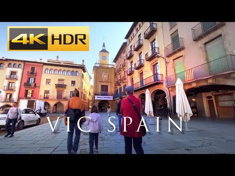 VIC CATALONIA SPAIN Walking Tour  | Short Walk in City Centre of VIC with beautiful Architecture