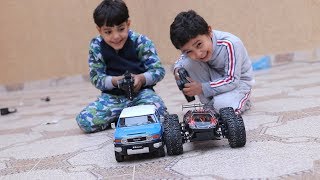 تحدي سباق سيارات الريموت القويه مين اسرع / زياد_والياس تحدي سباق سيارات الريموت القويه مين اسرع / زياد_والياس