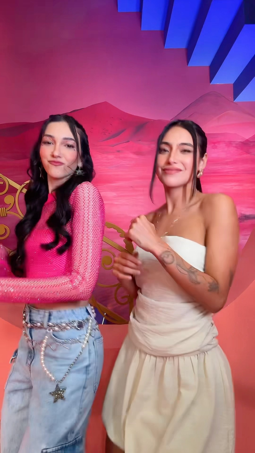Luluca e Vanessa Lopes dançando juntas ? #shorts