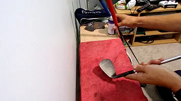 What is the best thing to clean golf clubs with?
