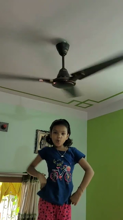 hy garmi😂😂😂#Kritikachannel#Shorts#funny#Comady#youtubeshorts