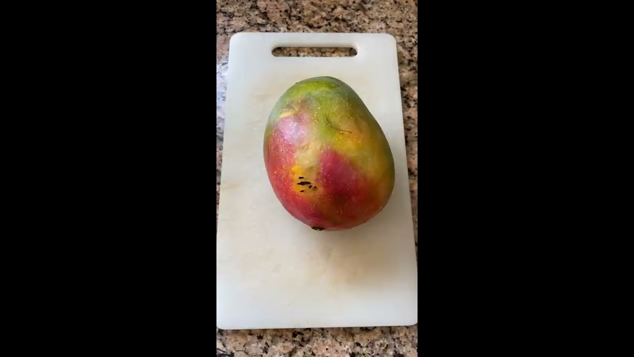 This Is The Fastest Way To Cut A Mango 