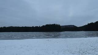 Calming Frozen Lake (Mew Lake) (Relaxing & Calming) by FriskyTheBeaver 107 views 4 months ago 29 minutes