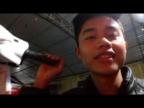 Video bạn ra tiệm sửa xe hỏi anh ơi đây có thay hơi 100cc... - youtube