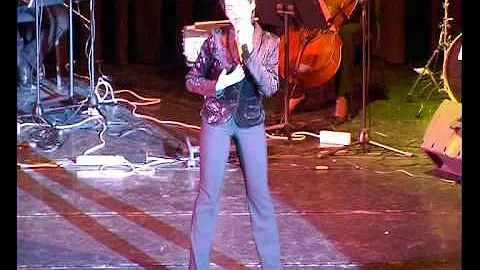 Balada para un Loco by Janet Kapuya