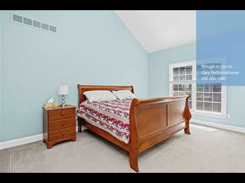 44493 Broadmoor Boulevard, Northville, MI home video tour